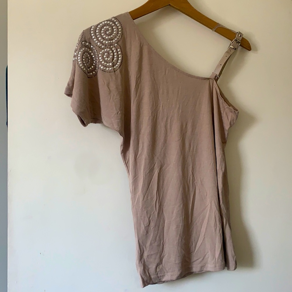 Coffee colored shirt, size small